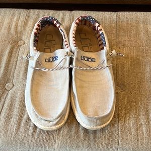 American flag Hey Dudes